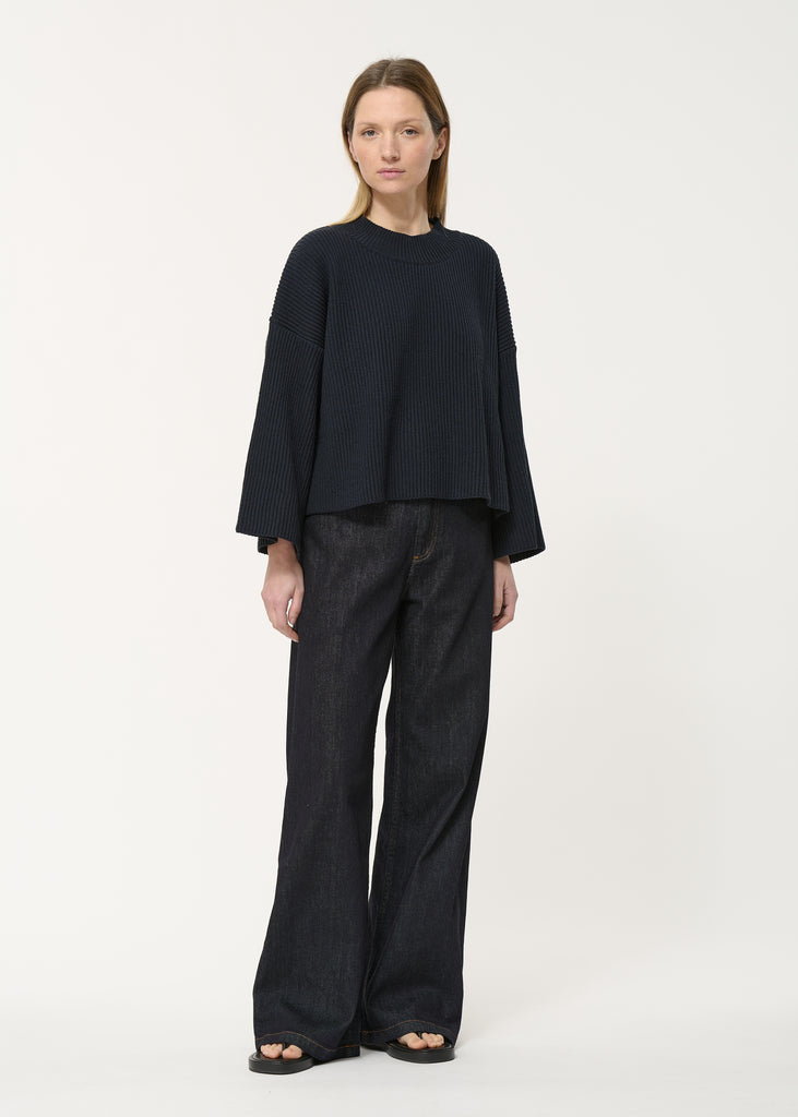 Loose-fitting two-ply jumper in organic cotton featuring a Crew neckline, Wide 7/8th sleeves and Dropped armholes 